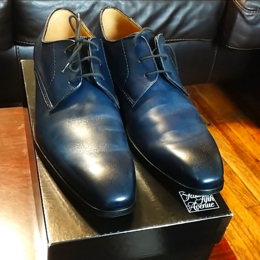 Saks fifth Avenue Collection Duncan leather Derby shoes